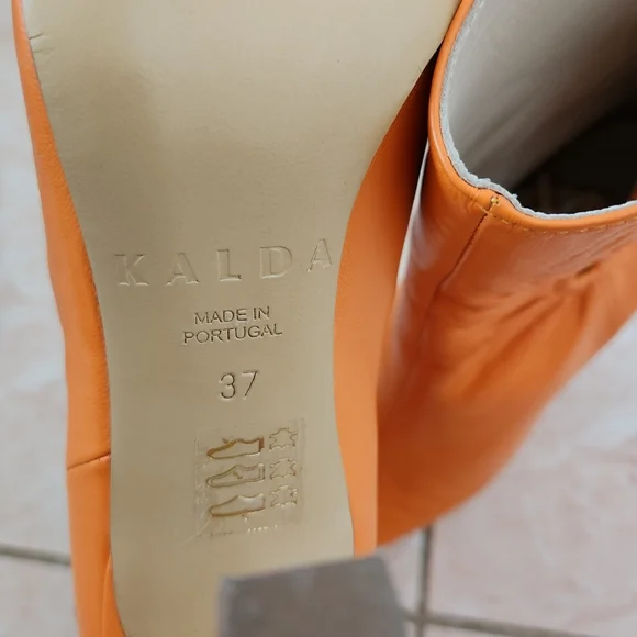 Kalda 80mm Fory Leather Ankle Boots Orange - Picture 6 of 10